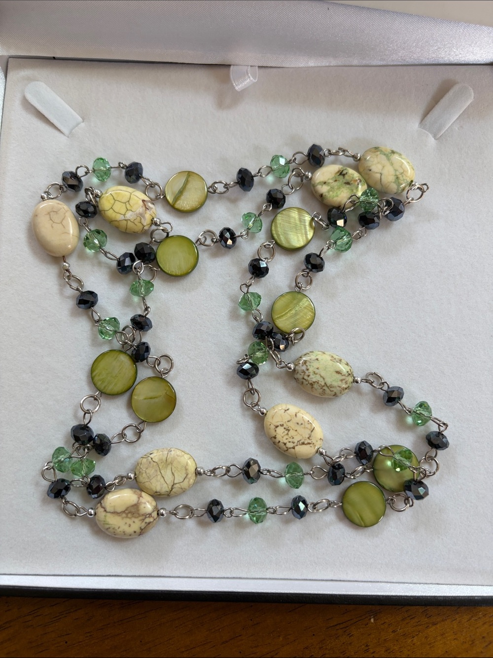 Multi-Strand Green and Cream Beaded Necklace - Women Jewelry 46” EUC